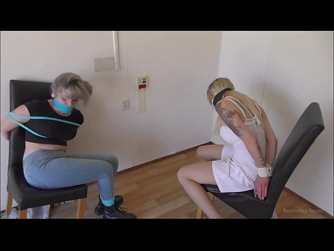 ❤️ Függő / Megkötözve és betömve / Szűzlány a bajban ❤❌ Pornó videó at hu.hentai-ita.ru ️❤